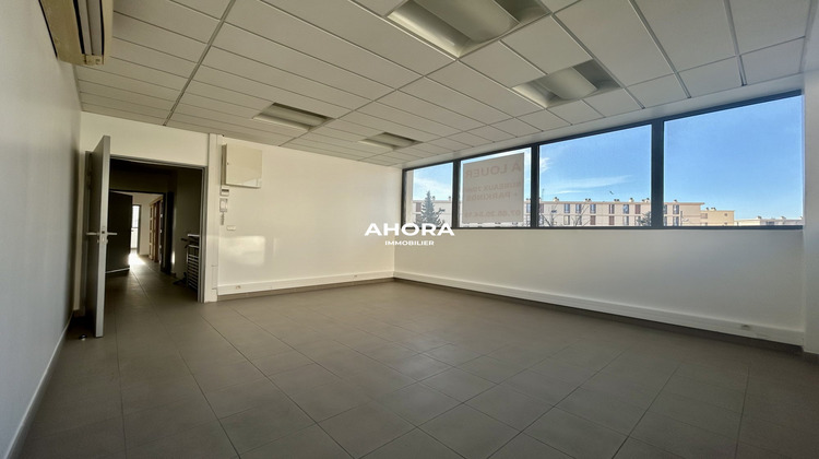 Ma-Cabane - Location Local commercial Marseille, 66 m²