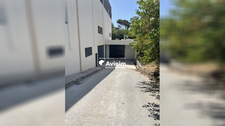 Ma-Cabane - Location Local commercial Marseille, 1129 m²