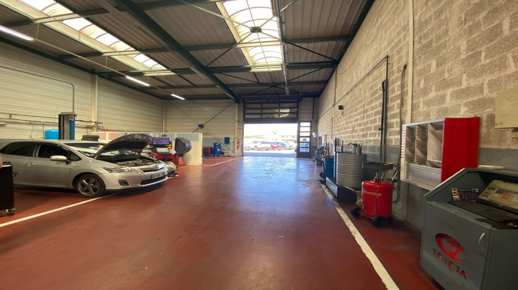 Ma-Cabane - Location Local commercial MARSEILLE, 2365 m²