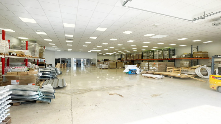 Ma-Cabane - Location Local commercial Marseille, 693 m²