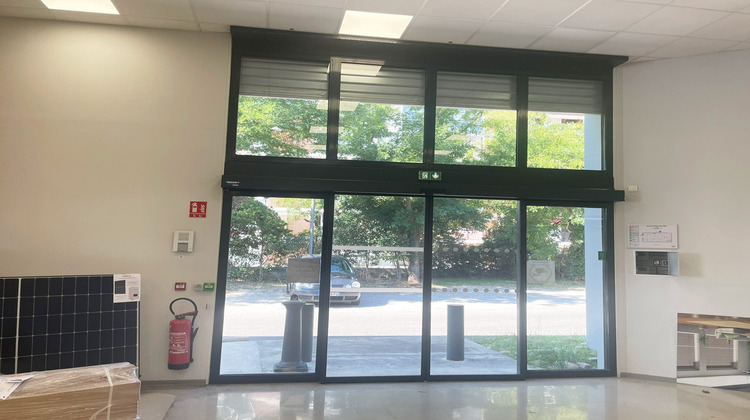 Ma-Cabane - Location Local commercial Marseille, 693 m²