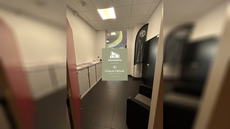 Ma-Cabane - Location Local commercial Marseille, 655 m²