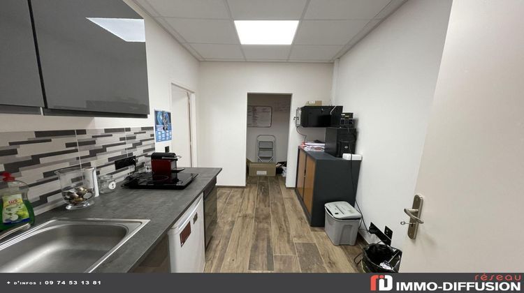 Ma-Cabane - Location Local commercial MARSEILLE, 70 m²