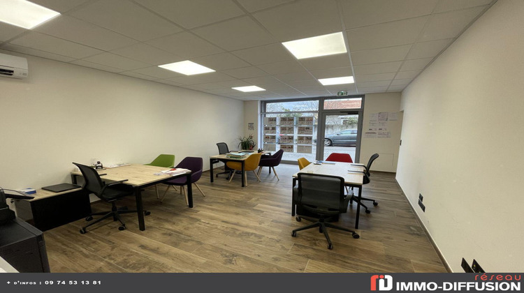 Ma-Cabane - Location Local commercial MARSEILLE, 120 m²