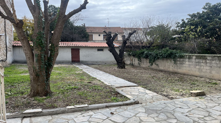 Ma-Cabane - Location Local commercial MARSEILLE, 160 m²