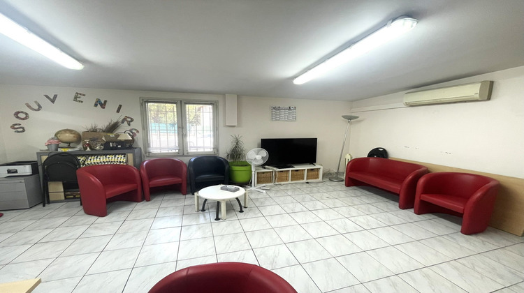 Ma-Cabane - Location Local commercial Marseille, 512 m²