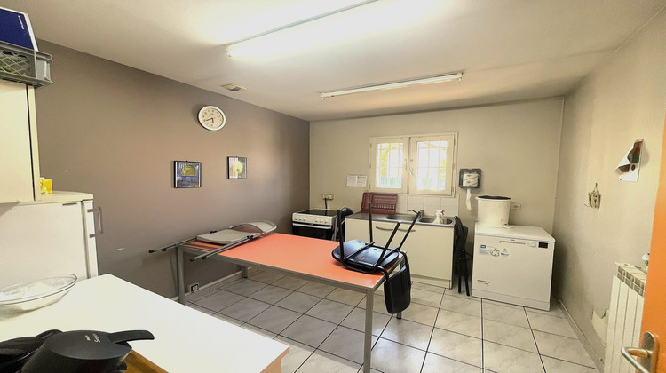 Ma-Cabane - Location Local commercial Marseille, 512 m²