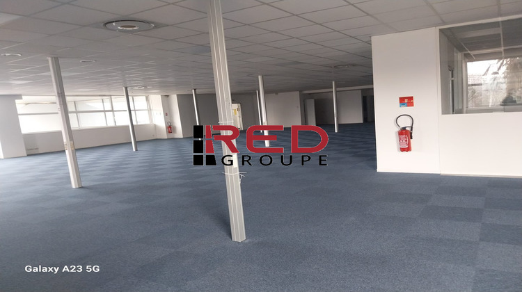 Ma-Cabane - Location Local commercial Marseille, 1500 m²