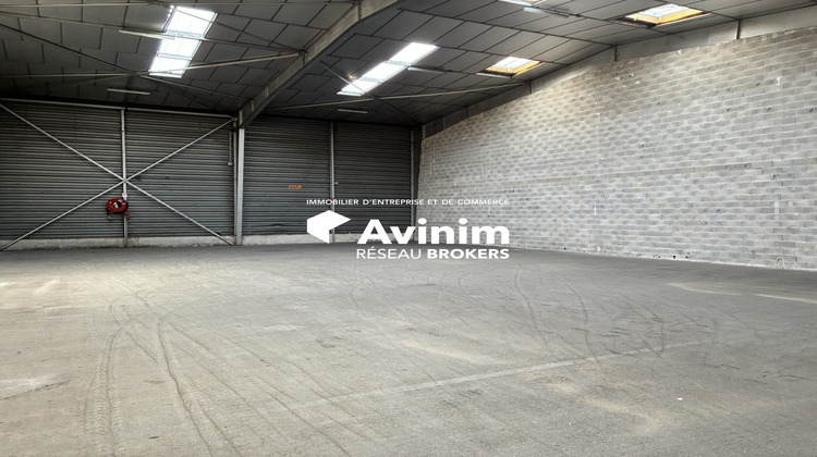 Ma-Cabane - Location Local commercial Marseille, 880 m²