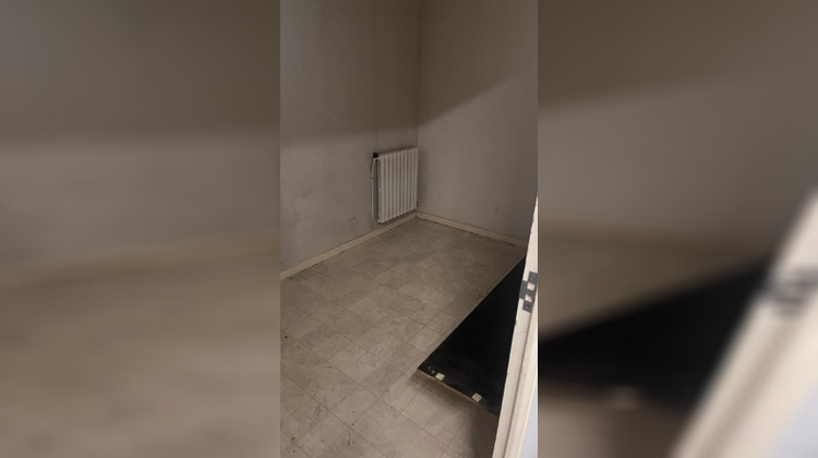 Ma-Cabane - Location Local commercial Marseille 13e Arrondissement, 155 m²