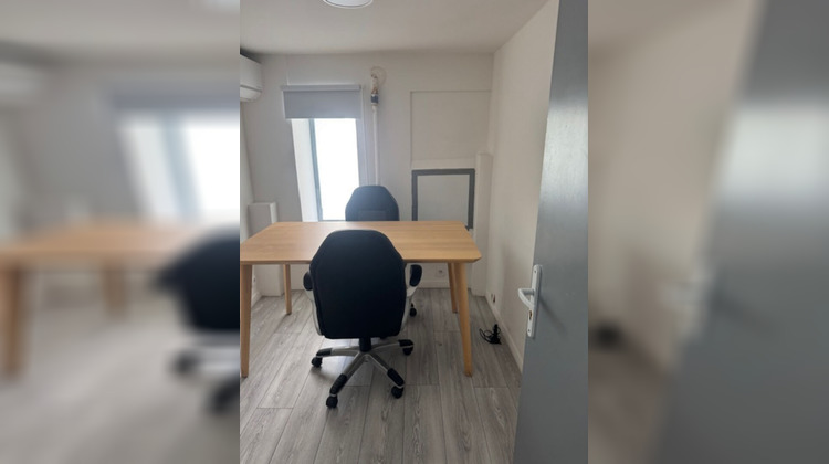 Ma-Cabane - Location Local commercial MARSEILLE 6, 15 m²