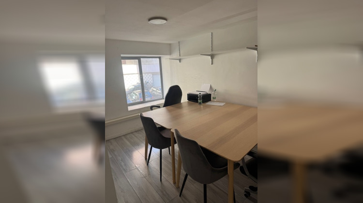 Ma-Cabane - Location Local commercial MARSEILLE 6, 15 m²