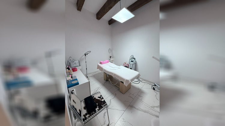 Ma-Cabane - Location Local commercial MARSEILLE 8, 44 m²