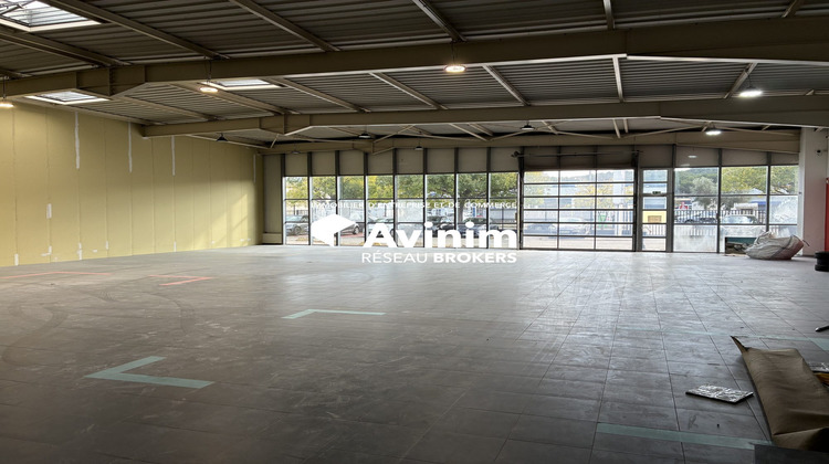 Ma-Cabane - Location Local commercial Martigues, 480 m²
