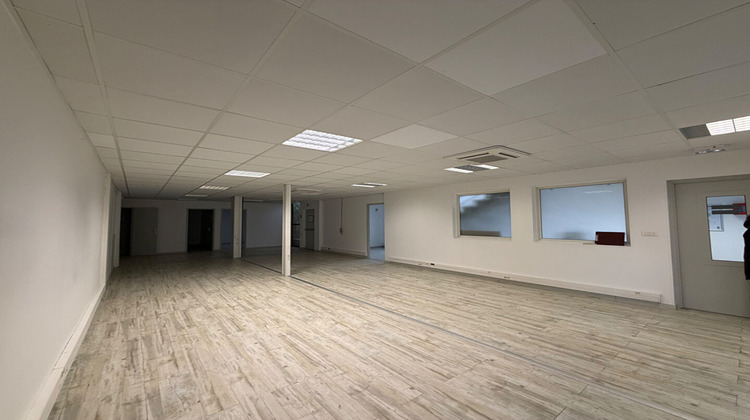 Ma-Cabane - Location Local commercial MARTIGUES, 181 m²