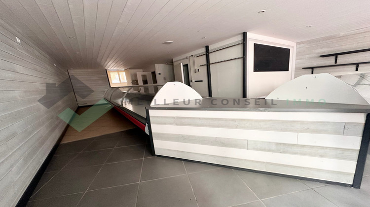 Ma-Cabane - Location Local commercial Massiac, 75 m²