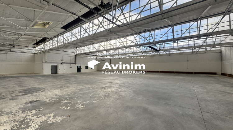 Ma-Cabane - Location Local commercial Massy, 820 m²