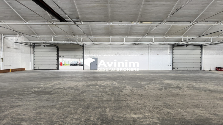 Ma-Cabane - Location Local commercial Massy, 820 m²