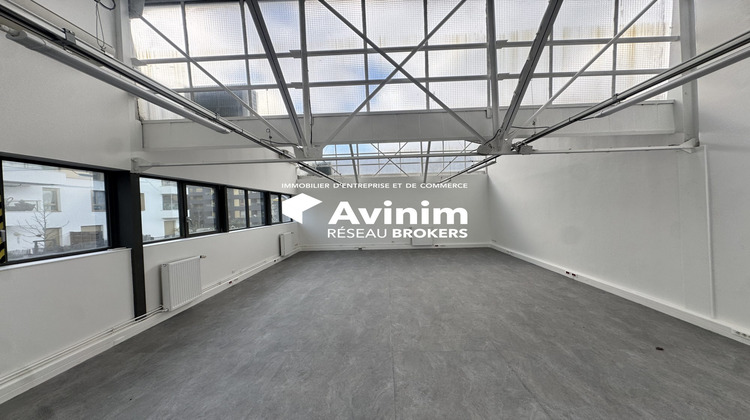 Ma-Cabane - Location Local commercial Massy, 820 m²