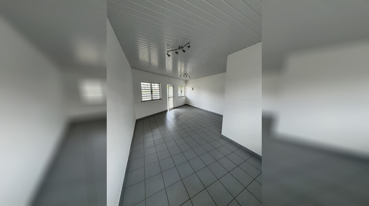 Ma-Cabane - Location Local commercial Matoury, 67 m²