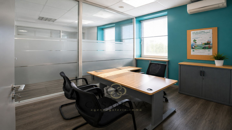 Ma-Cabane - Location Local commercial MAUGUIO, 204 m²
