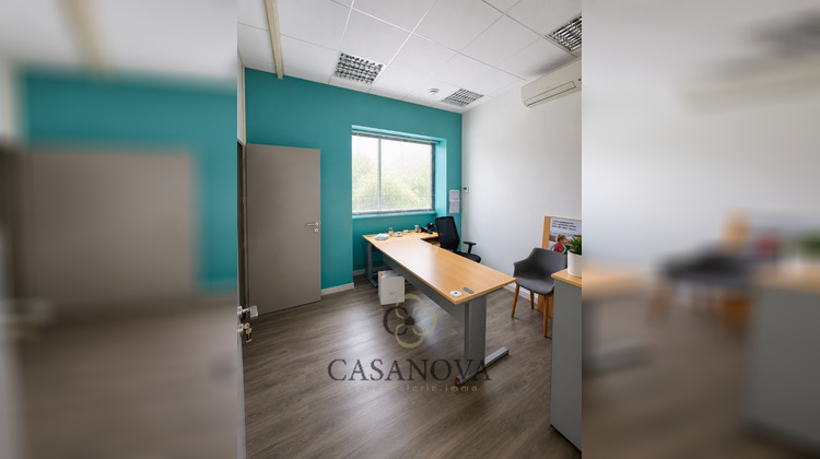Ma-Cabane - Location Local commercial MAUGUIO, 204 m²