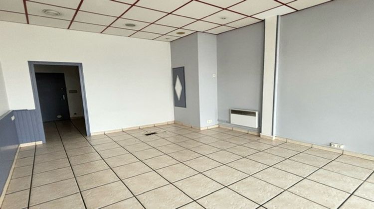 Ma-Cabane - Location Local commercial MAULEON-LICHARRE, 30 m²