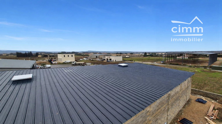 Ma-Cabane - Location Local commercial Mazan, 390 m²