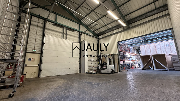 Ma-Cabane - Location Local commercial Meaux, 2200 m²