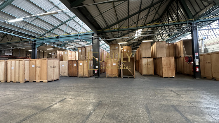 Ma-Cabane - Location Local commercial Meaux, 2500 m²