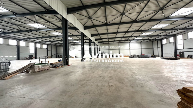 Ma-Cabane - Location Local commercial Meaux, 3029 m²