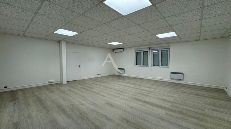 Ma-Cabane - Location Local commercial MEAUX, 53 m²