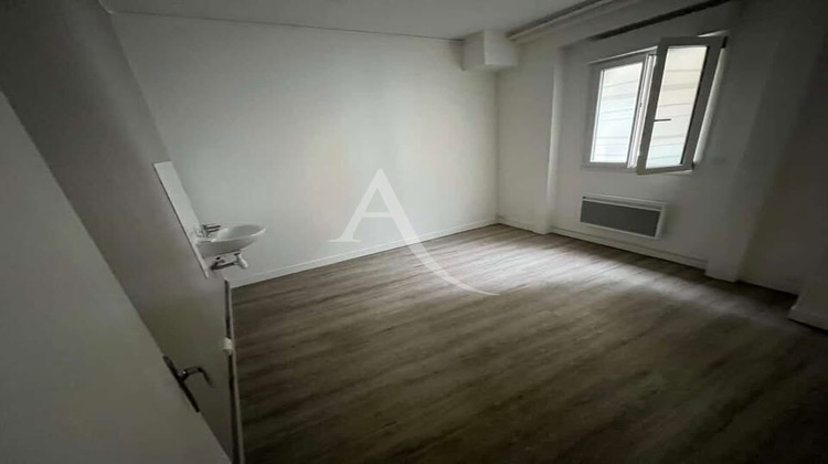 Ma-Cabane - Location Local commercial MEAUX, 50 m²