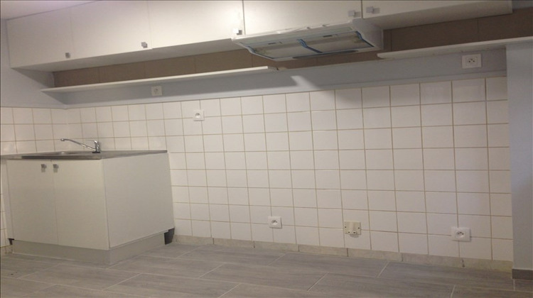 Ma-Cabane - Location Local commercial MEAUX, 23 m²