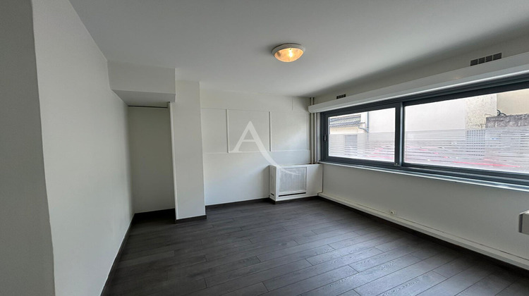 Ma-Cabane - Location Local commercial MEAUX, 120 m²
