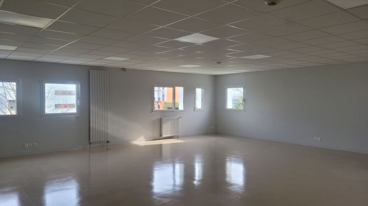 Ma-Cabane - Location Local commercial MELESSE, 100 m²