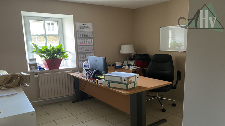 Ma-Cabane - Location Local commercial Melun, 196 m²