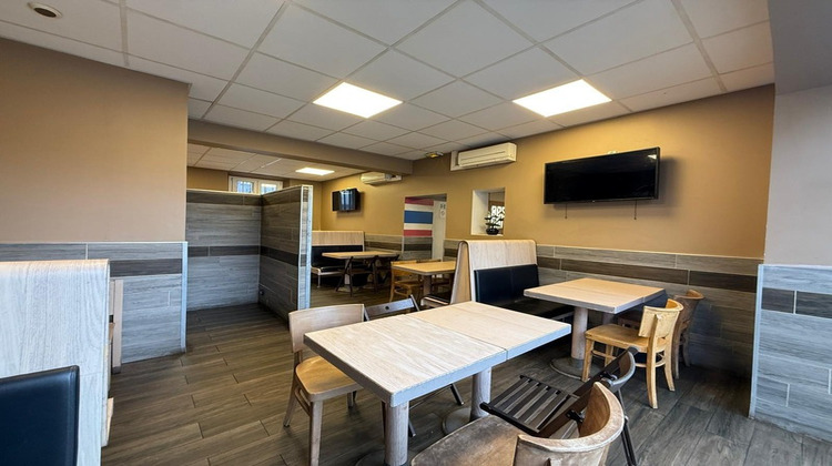 Ma-Cabane - Location Local commercial MELUN, 100 m²