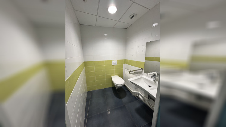 Ma-Cabane - Location Local commercial Mende, 120 m²