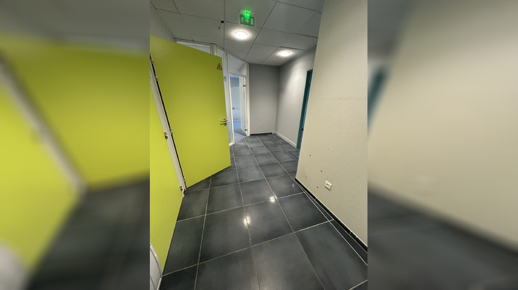 Ma-Cabane - Location Local commercial Mende, 120 m²