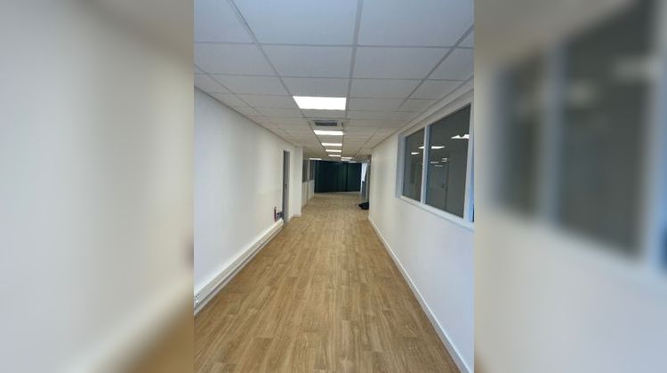 Ma-Cabane - Location Local commercial MERIGNAC, 50 m²