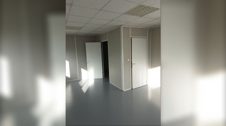 Ma-Cabane - Location Local commercial MERIGNAC, 74 m²
