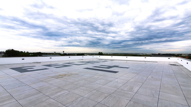 Ma-Cabane - Location Local commercial MERIGNAC, 705 m²