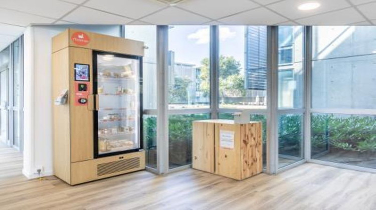 Ma-Cabane - Location Local commercial MERIGNAC, 140 m²