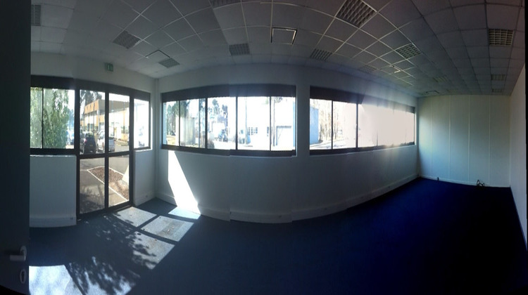Ma-Cabane - Location Local commercial MERIGNAC, 339 m²