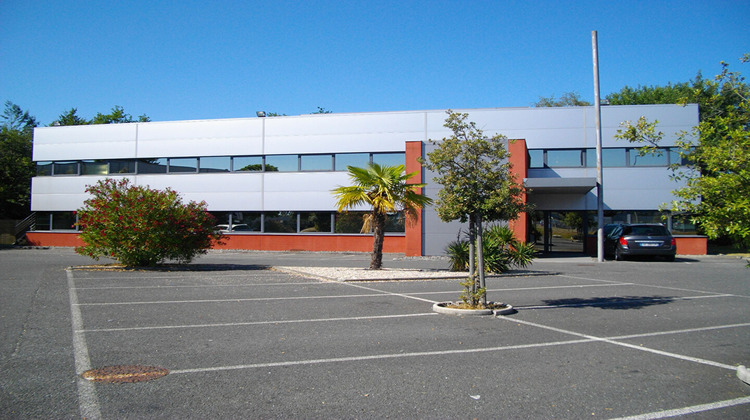 Ma-Cabane - Location Local commercial MERIGNAC, 249 m²