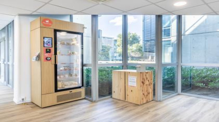 Ma-Cabane - Location Local commercial MERIGNAC, 116 m²