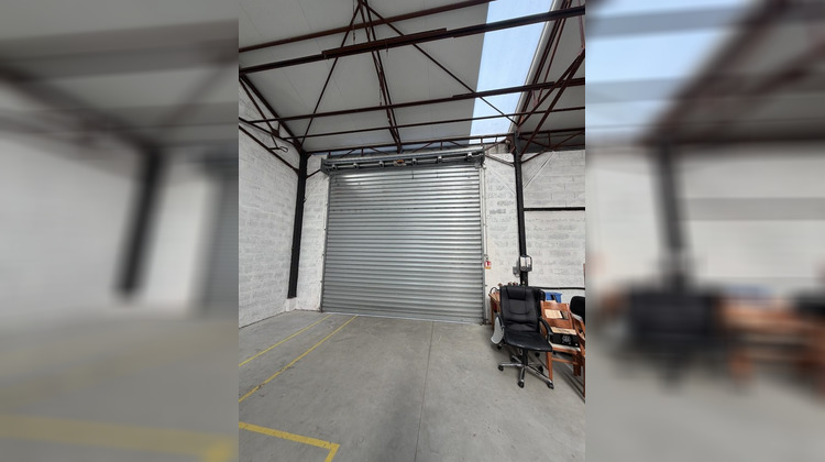 Ma-Cabane - Location Local commercial Mérignac, 280 m²