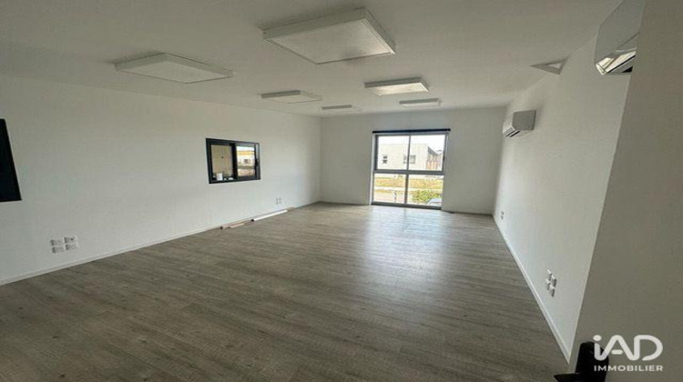 Ma-Cabane - Location Local commercial Mérignac, 397 m²