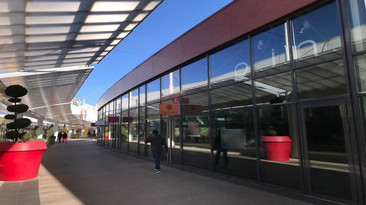 Ma-Cabane - Location Local commercial METZ, 136 m²